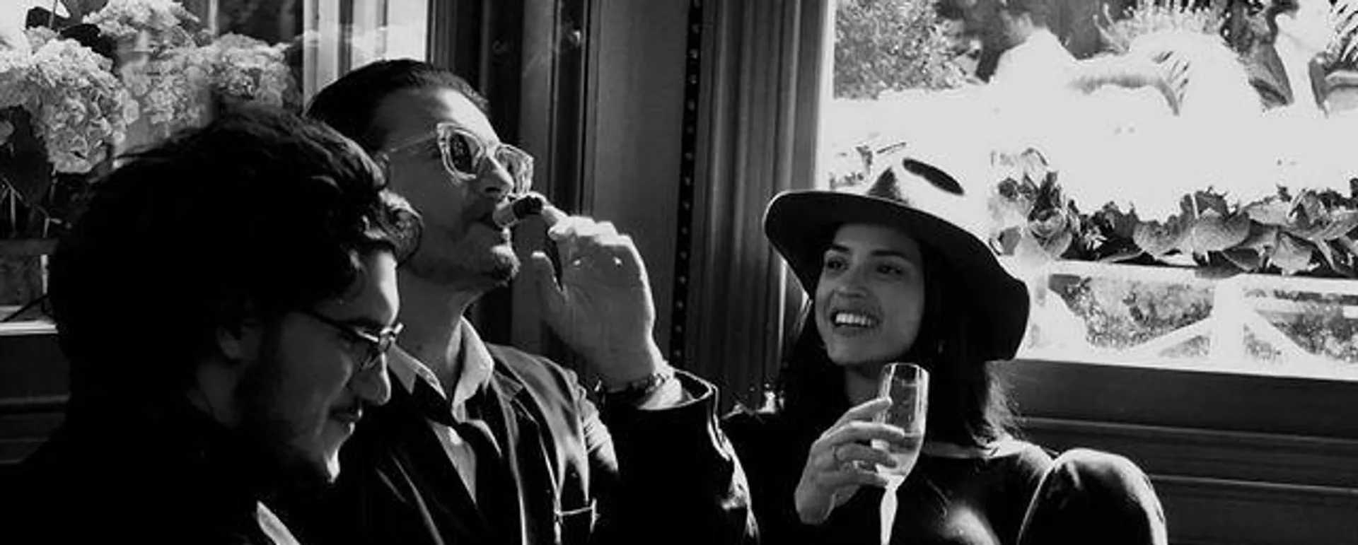 Ricardo Arjona juntos a sus hijos Ricardo y Adria Ricardo Arjona juntos a sus hijos Ricardo y Adria - Sputnik Mundo, 1920, 26.01.2022
