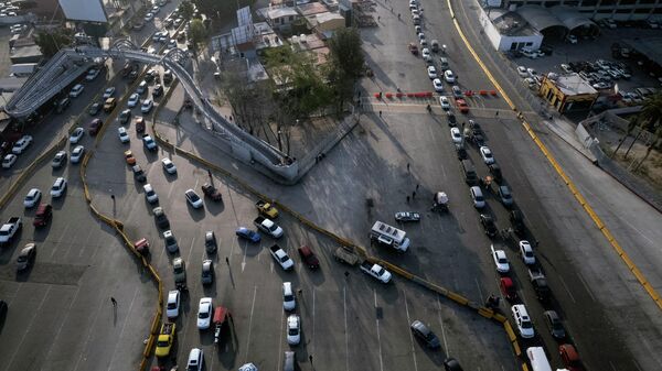 Automovilistas mexicanos - Sputnik Mundo