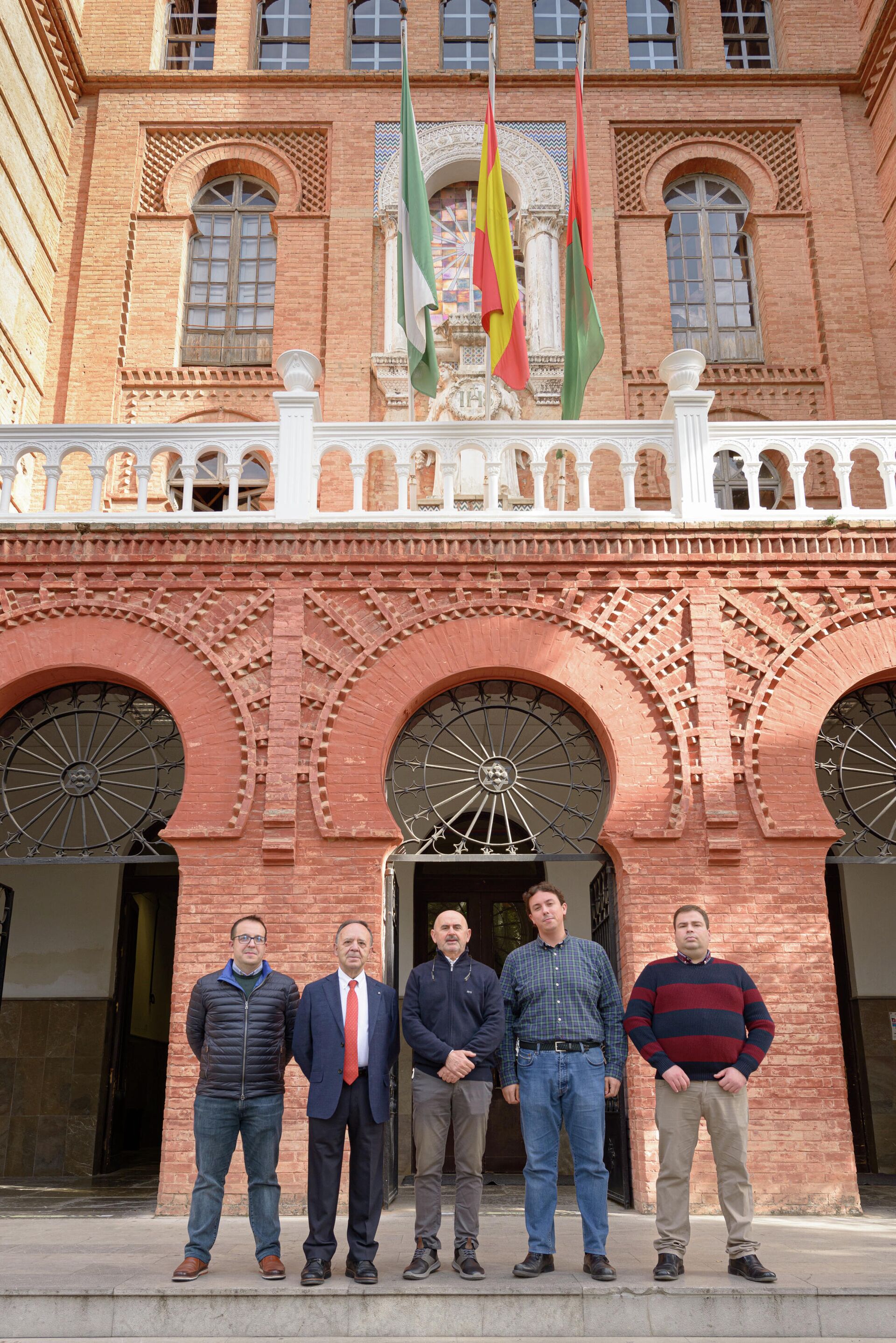 Los responsables del estudio: Miguel Ángel Arrabal, Miguel Arrabal, Francisco Mesa, Antonio Magán y Alejandro Rodríguez  - Sputnik Mundo, 1920, 26.01.2022