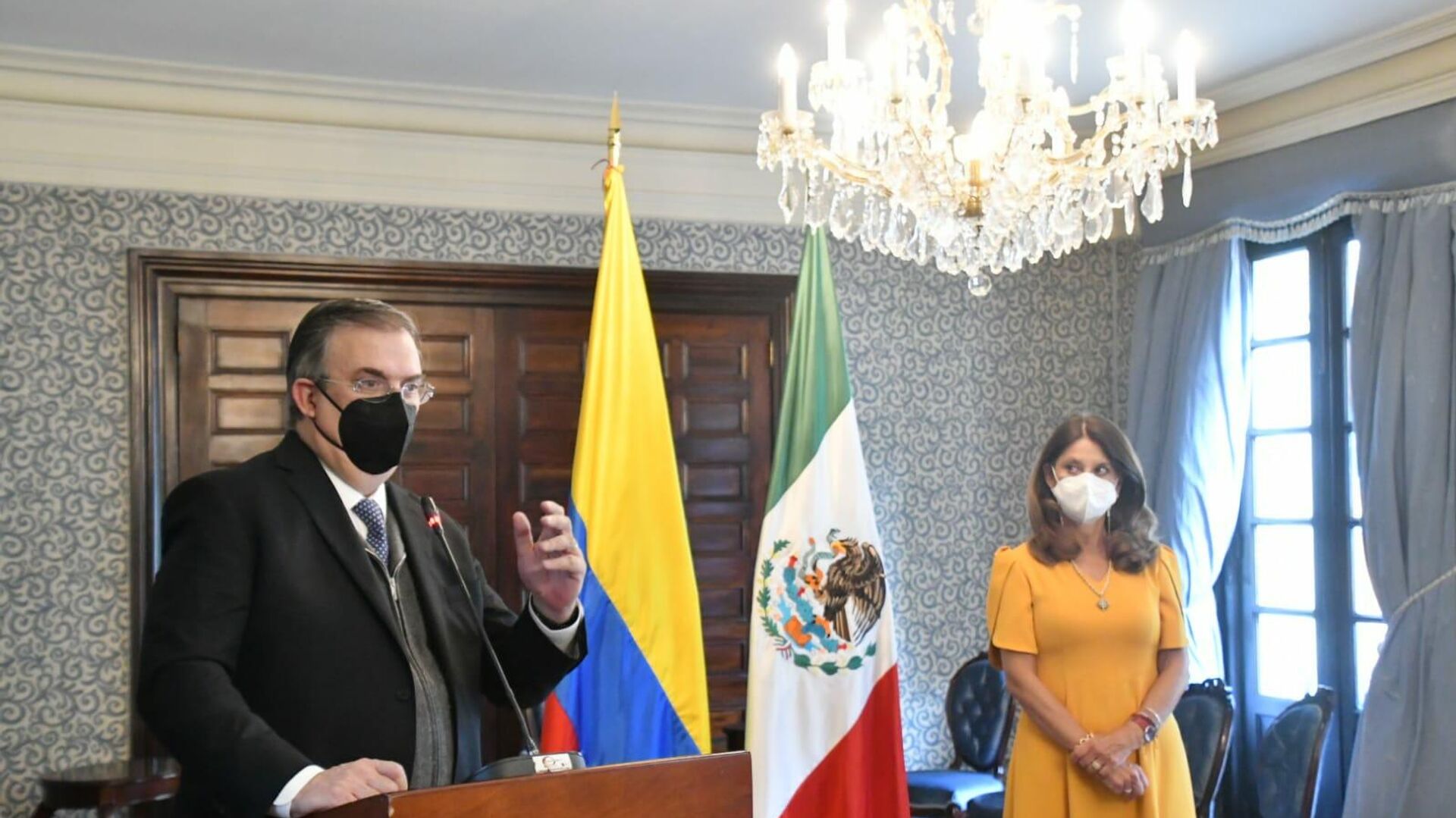Marcelo Ebrard, canciller mexicano, y Marta Lucía Ramírez, vicepresidenta y canciller de Colombia Marcelo Ebrard, canciller mexicano, y Marta Lucía Ramírez, vicepresidenta y canciller de Colombia - Sputnik Mundo, 1920, 26.01.2022