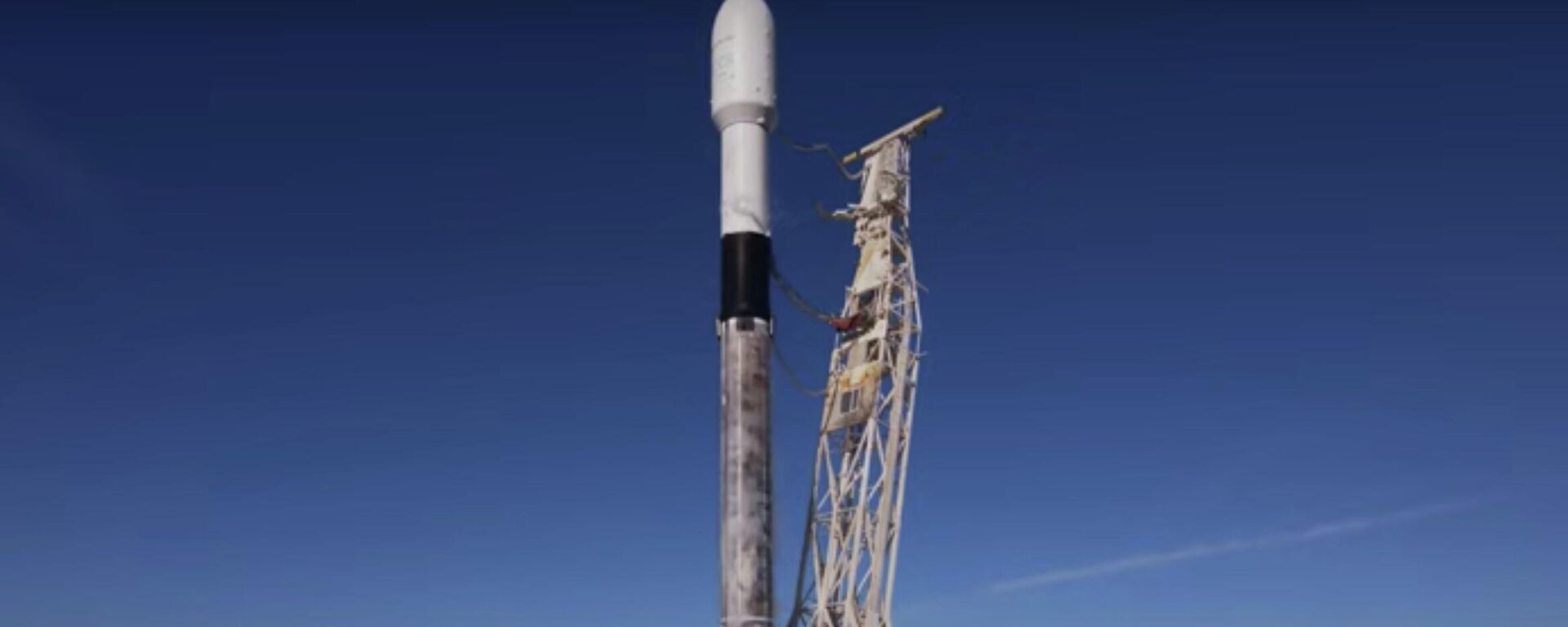 Falcon 9, SpaceX - Sputnik Mundo, 1920, 16.02.2022