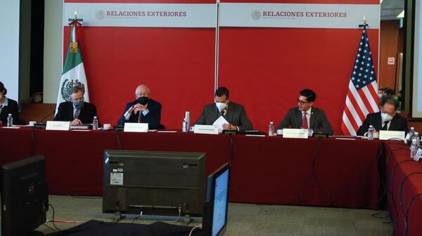 México y EEUU inauguran el Grupo Binacional contra el Tráfico de Armas - Sputnik Mundo