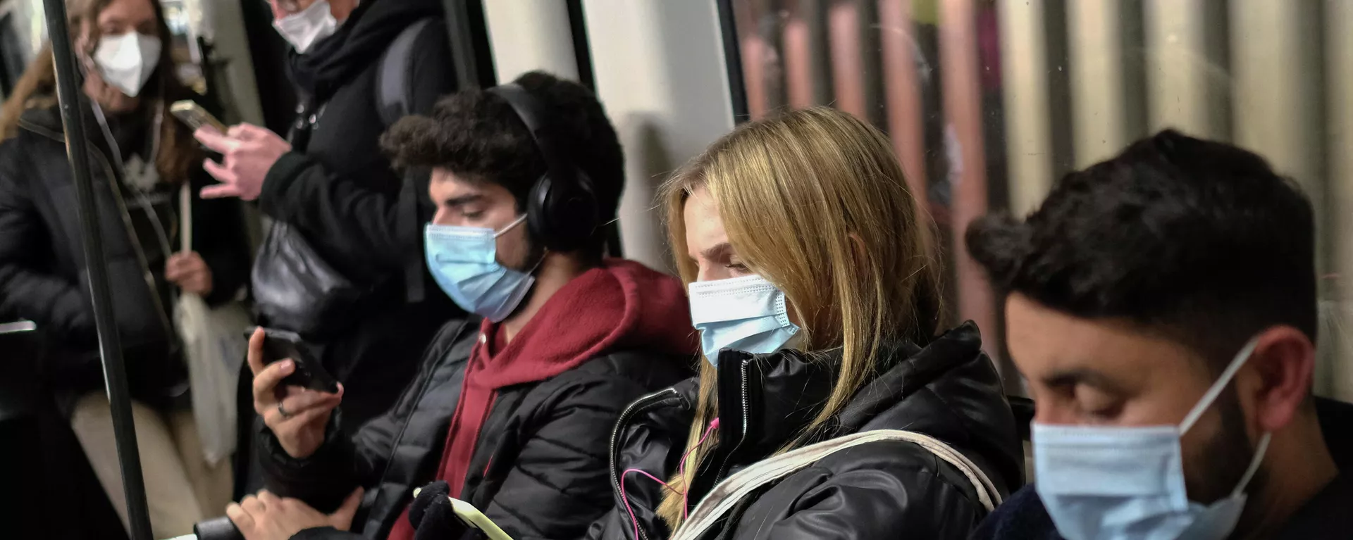 Brote de coronavirus en España Brote de coronavirus en España - Sputnik Mundo, 1920, 27.01.2022