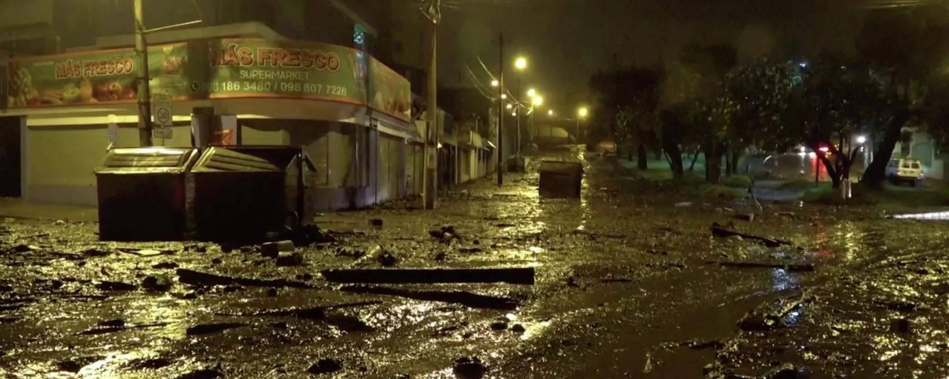 El aluvión que azotó a la Gasca, un barrio residencial del norte de la capital de Ecuador, el 31 de enero de 2022 El aluvión que azotó a la Gasca, un barrio residencial del norte de la capital de Ecuador, el 31 de enero de 2022 - Sputnik Mundo, 1920, 01.02.2022
