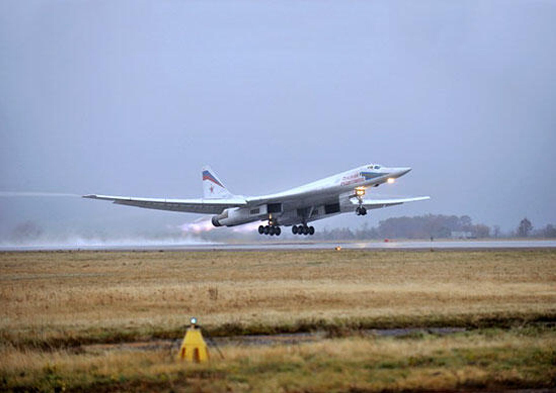 El Tu-160М ruso  - Sputnik Mundo, 1920, 04.02.2022