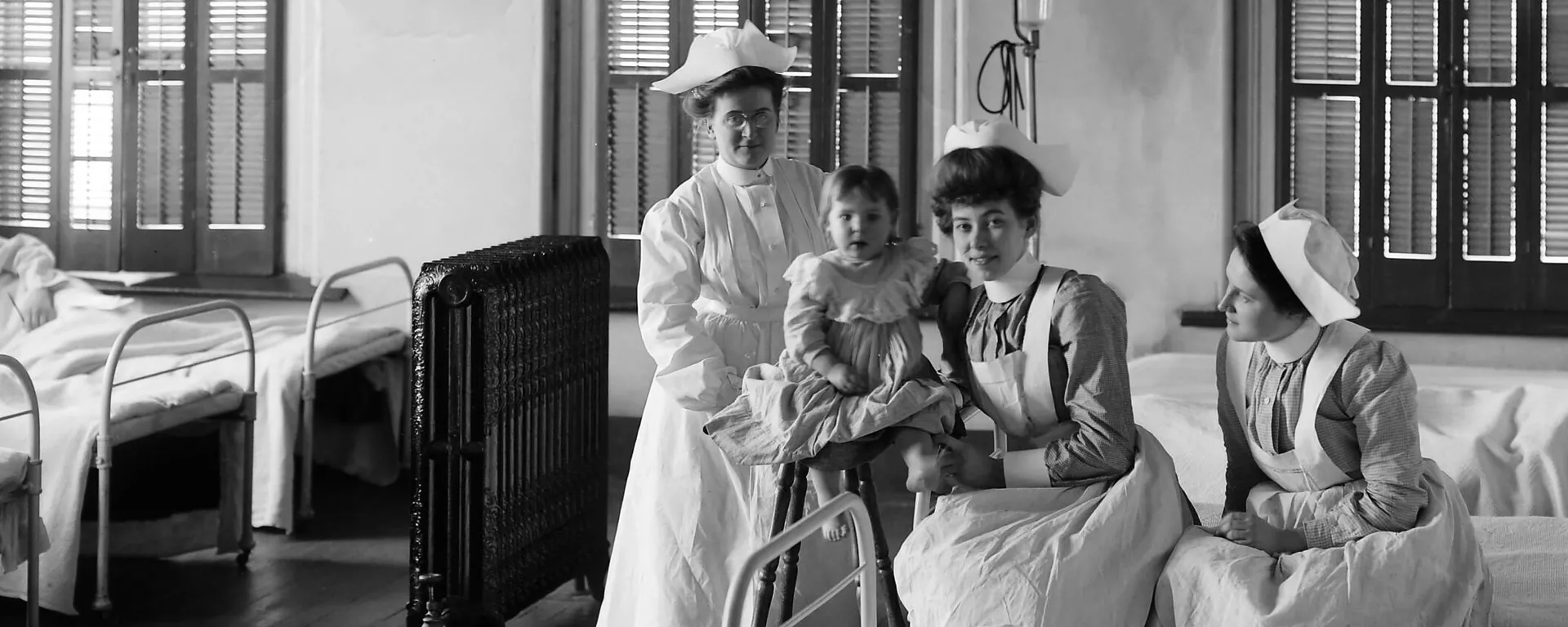 El interior del hospital St. Louis Female en 1904 El interior del hospital St. Louis Female en 1904 - Sputnik Mundo, 1920, 04.02.2022