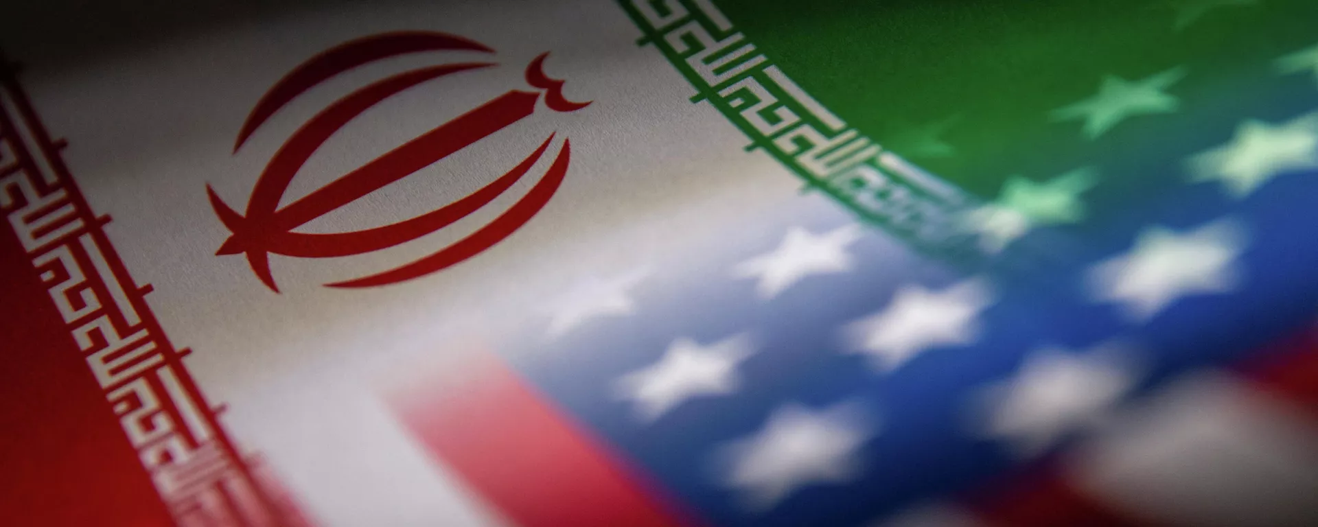 Las banderas de Irán y los Estados Unidos Las banderas de Irán y los Estados Unidos - Sputnik Mundo, 1920, 07.02.2022