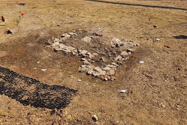 Un secador de maíz descubierto en la excavación de Fleet Marston, en la ciudad Aylesbury del Reino Unido - Sputnik Mundo