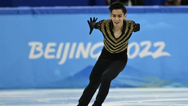 El patinador mexicano Donovan Carrillo concluye su rutina en los JJOO de Invierno de Pekín 2022 - Sputnik Mundo