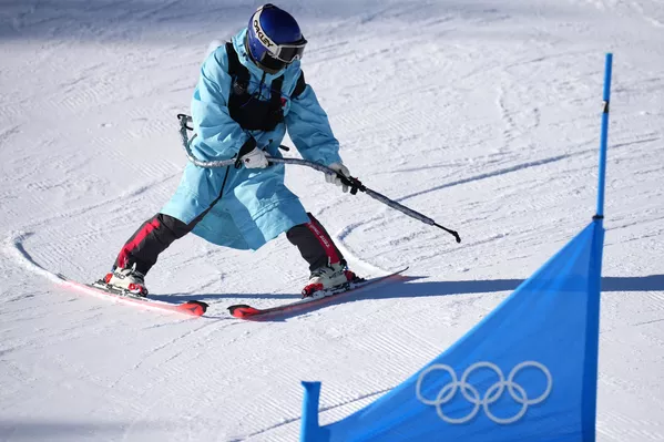 Así preparan la pista para la competición de snowboard en el Parque de Nieve de Wanlong, en Pekín. Así preparan la pista para la competición de snowboard en el Parque de Nieve de Wanlong, en Pekín. - Sputnik Mundo