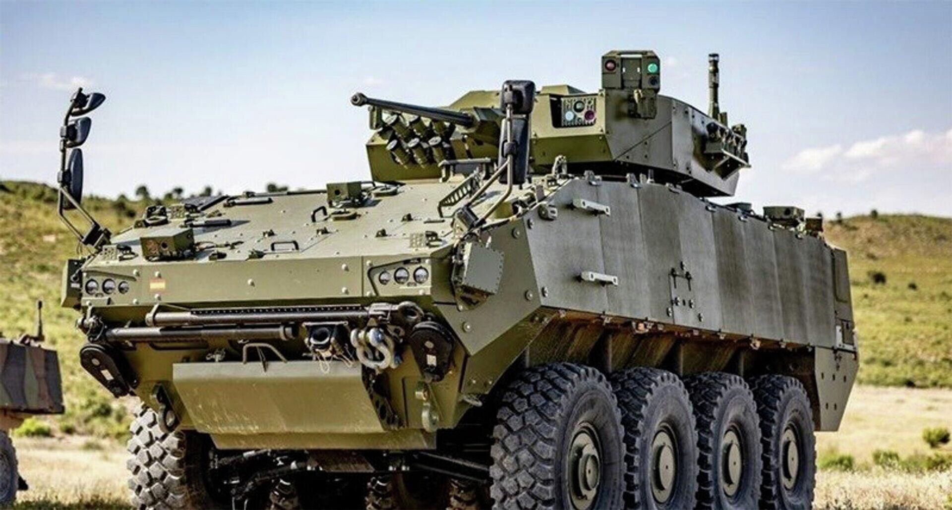 El blindado 8x8 Dragón - Sputnik Mundo, 1920, 11.02.2022