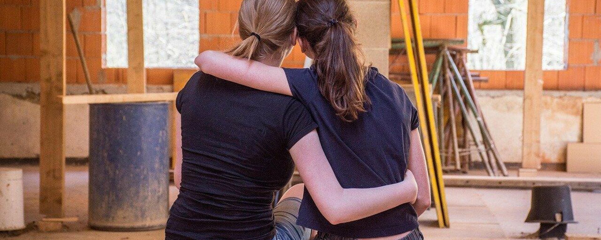 Abrazar  - Sputnik Mundo, 1920, 14.02.2022