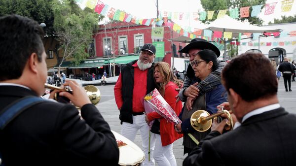 El Día de San Valentín en México - Sputnik Mundo