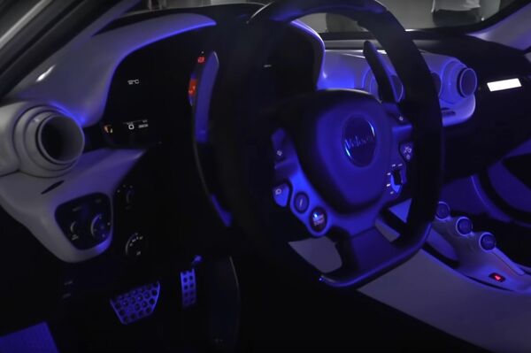 Veloqx Fangio - Sputnik Mundo