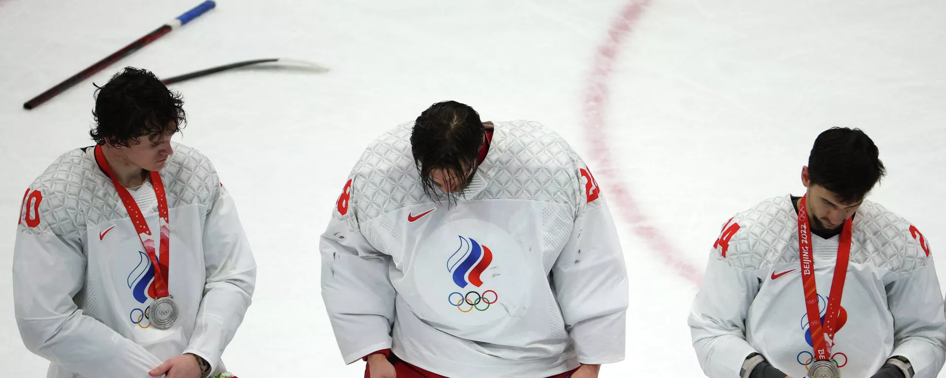 El equipo del Comité Olímpico de Rusia logró la medalla de plata en la final de hockey hielo masculino de los Juegos de Invierno de Pekín 2020 El equipo del Comité Olímpico de Rusia logró la medalla de plata en la final de hockey hielo masculino de los Juegos de Invierno de Pekín 2020 - Sputnik Mundo, 1920, 20.02.2022