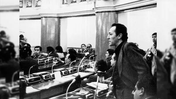 El diputado Marcelo Quiroga Santa Cruz en la exposición de alegatos en el juicio de responsabilidades contra el general Hugo Banzer y sus colaboradores por delitos cometidos durante la dictadura de 1971-1978 - Sputnik Mundo
