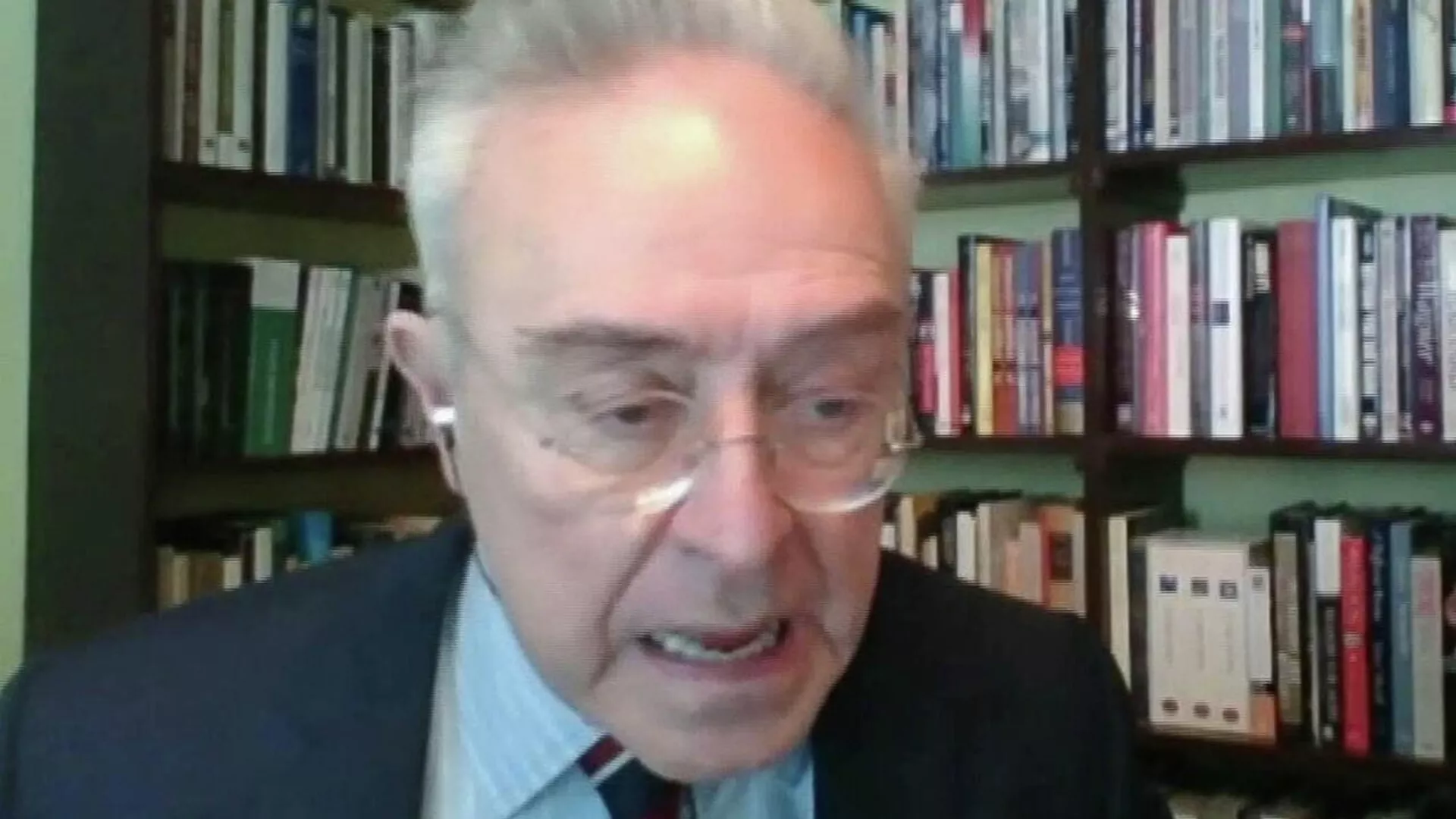 El senador Héctor Vasconcelos y Cruz, presidente de la Comisión de Relaciones Exteriores de la Cámara Alta de México