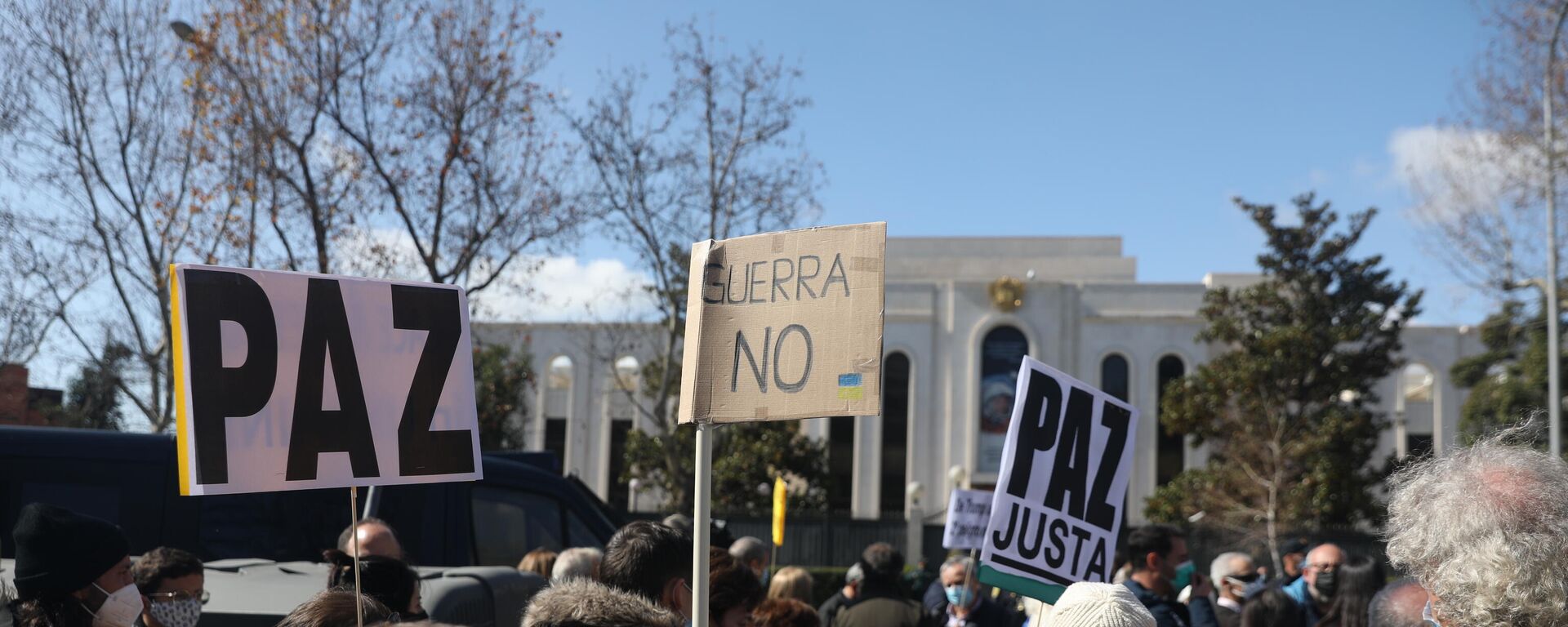 Manifestaciones en España contra la guerra en Ucrania - Sputnik Mundo, 1920, 28.02.2022