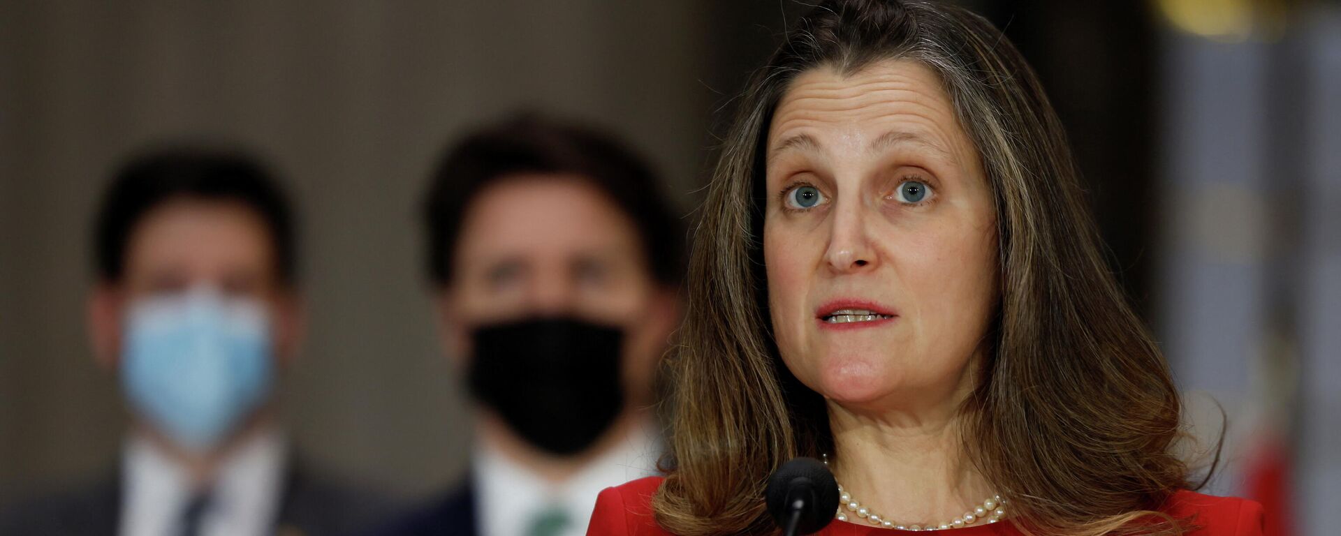 Chrystia Freeland, viceprimera ministra y titular de Finanzas de Canadá - Sputnik Mundo, 1920, 01.03.2022