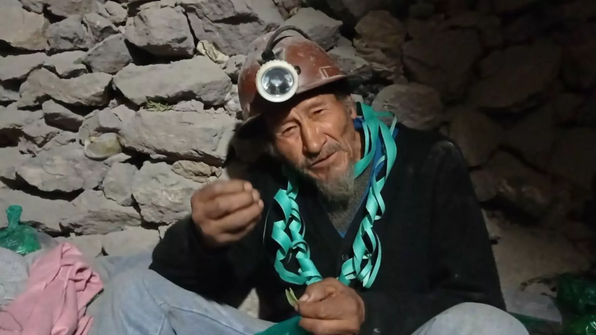 Don Hilarión Canaviri Pacheco tiene 76 años y espera jubilarse a los 77 Don Hilarión Canaviri Pacheco tiene 76 años y espera jubilarse a los 77 - Sputnik Mundo, 1920, 04.03.2022