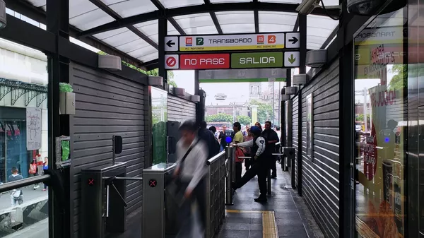 Estación de Metrobús en la Ciudad de México - Sputnik Mundo
