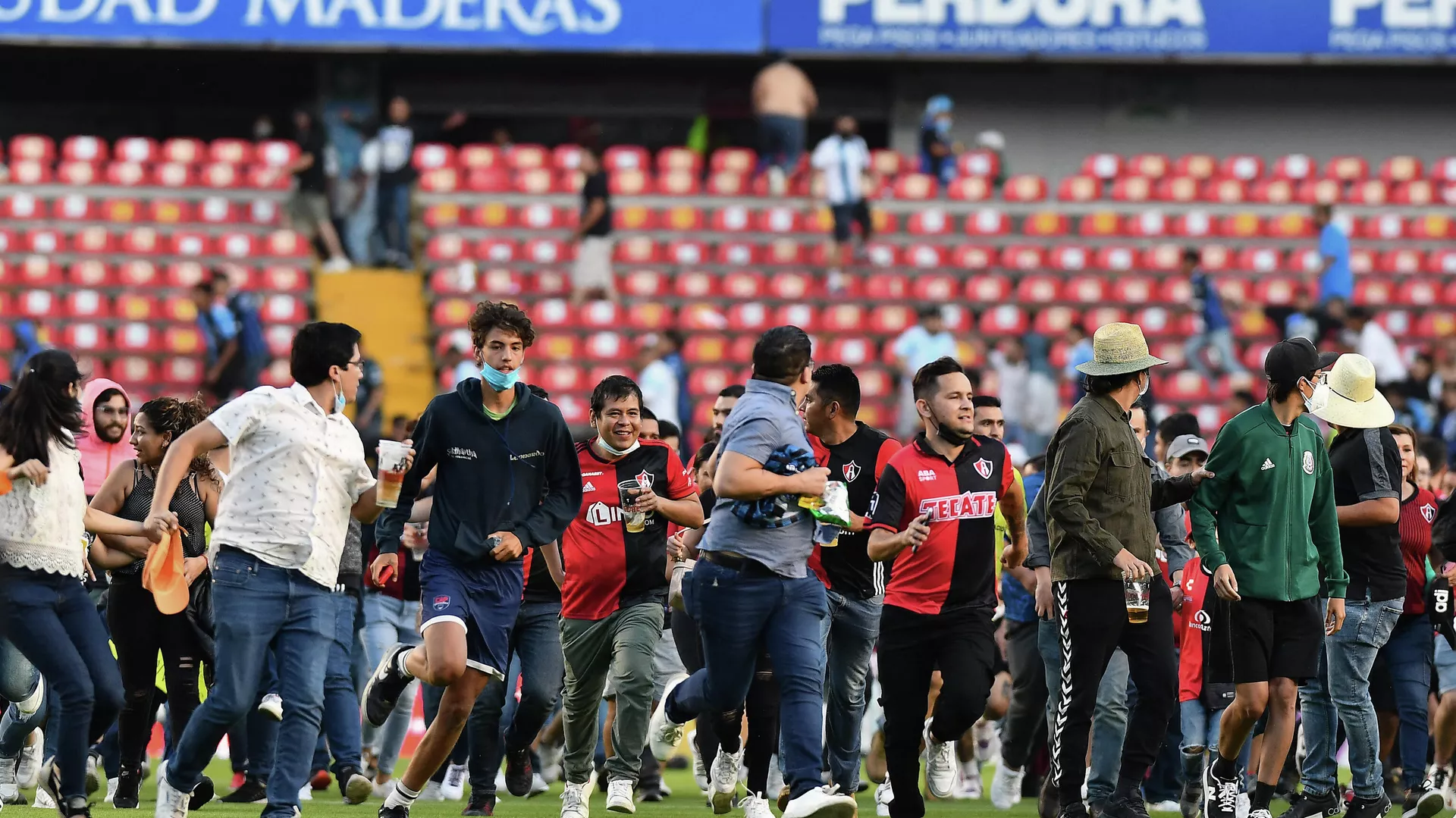 Los hinchas de Atlas
