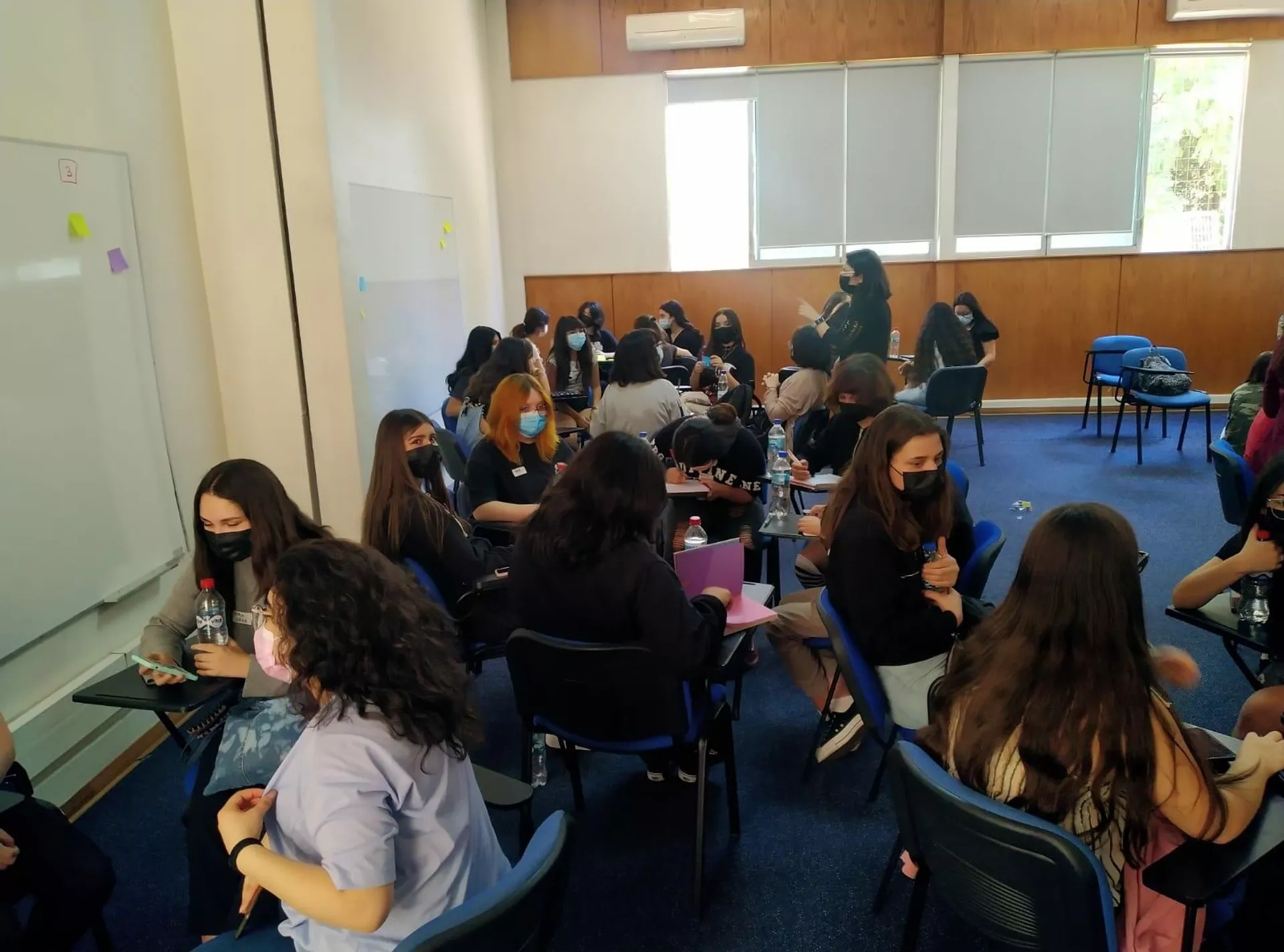Niñas y adolescentes aprenden a programar en Technovation Girls Chile Niñas y adolescentes aprenden a programar en Technovation Girls Chile - Sputnik Mundo, 1920, 07.03.2022