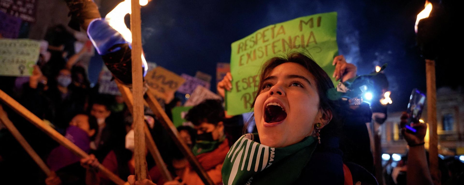 La marcha, realizada el 8 de marzo en Quito por el Día Internacional de la Mujer - Sputnik Mundo, 1920, 10.03.2022