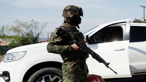 Un militar colombiano, foto de archivo - Sputnik Mundo