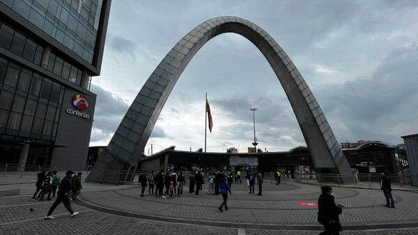 Corferias es el lugar de votación en el que más colombianos están habilitados para votar. Cerca de 400 mil personas pueden ejercer su derecho al voto en este lugar del occidente de Bogotá. - Sputnik Mundo