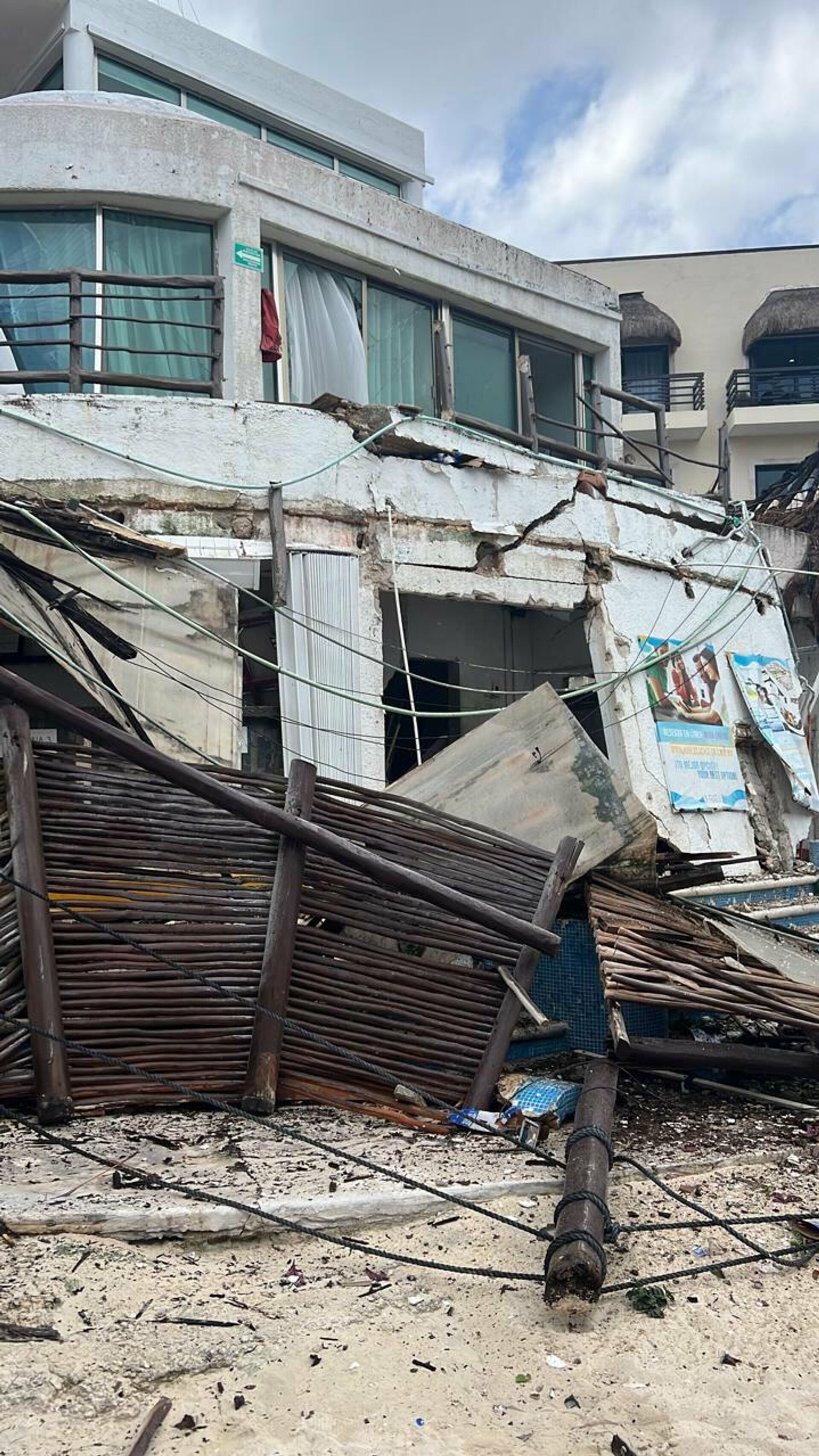 Accidente en un restaurante de Playa del Carmen - Sputnik Mundo, 1920, 14.03.2022
