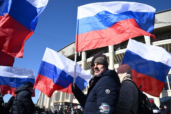 El estadio de Luzhnikí en Moscú antes del evento dedicado al octavo aniversario de la reunificación de Crimea con Rusia. - Sputnik Mundo