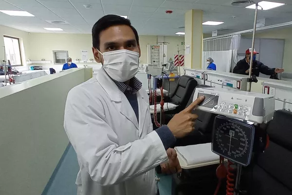 Mauricio Nichino, coordinador del Centro de Medicina Nuclear en El Alto Mauricio Nichino, coordinador del Centro de Medicina Nuclear en El Alto - Sputnik Mundo