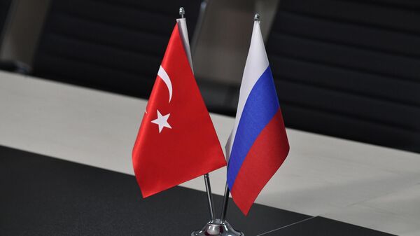 Banderas de Turquía y Rusia - Sputnik Mundo