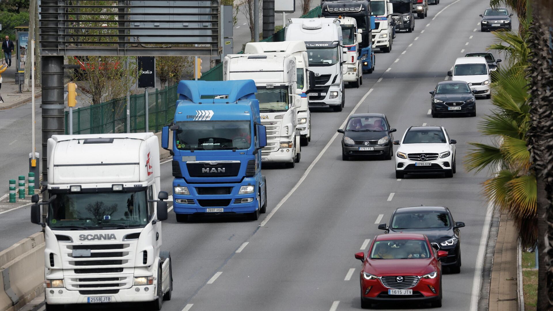 Huelga de transportistas en España Huelga de transportistas en España - Sputnik Mundo, 1920, 23.03.2022
