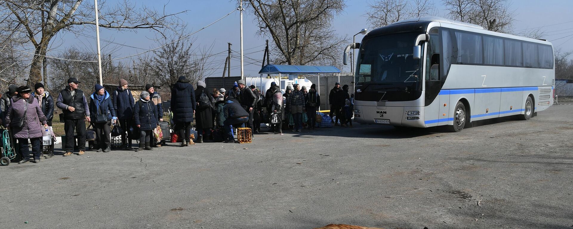 La evacuación de habitantes de Donbás - Sputnik Mundo, 1920, 02.04.2022