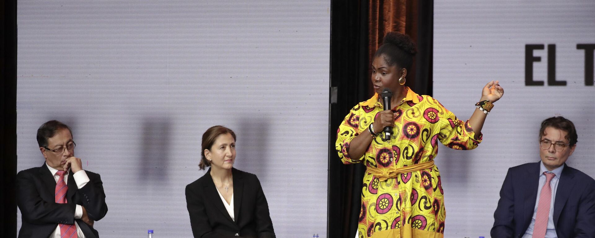 Francia Marquez,  junto a candidatos de Pacto Histórico durante un debate antes de las primarias de Colombia  - Sputnik Mundo, 1920, 24.03.2022