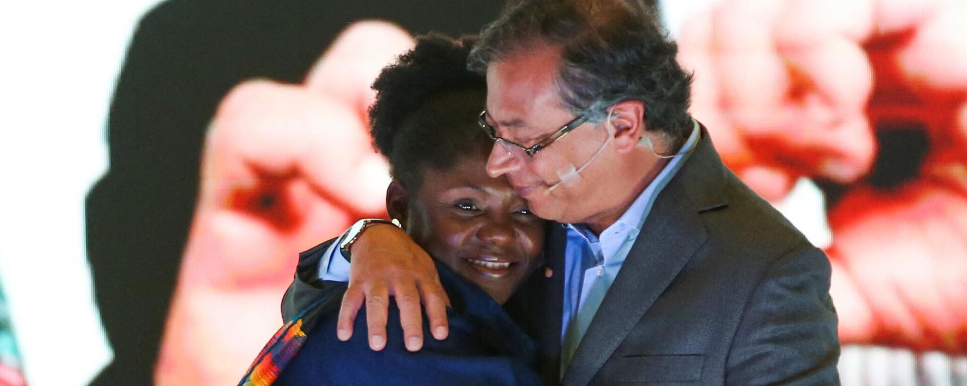 Gustavo Petro junto con Francia Marquez durante una presentación en Bogotá, Colombia - Sputnik Mundo, 1920, 25.03.2022