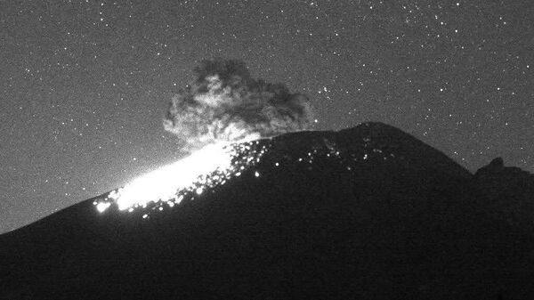 Popocatépetl  - Sputnik Mundo