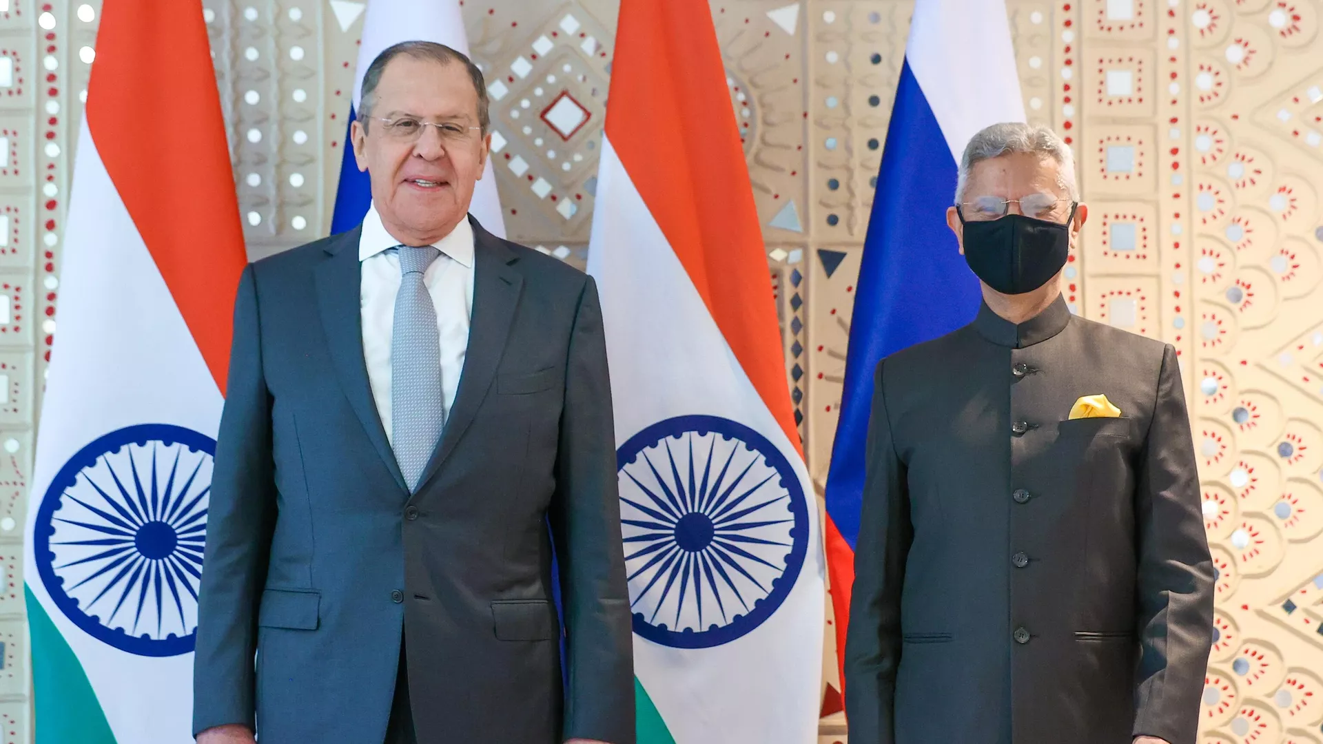 El canciller de Rusia, Serguéi Lavrov, junto a su homólogo indio, Subrahmanyan Jaishankar El canciller de Rusia, Serguéi Lavrov, junto a su homólogo indio, Subrahmanyan Jaishankar - Sputnik Mundo, 1920, 01.04.2022