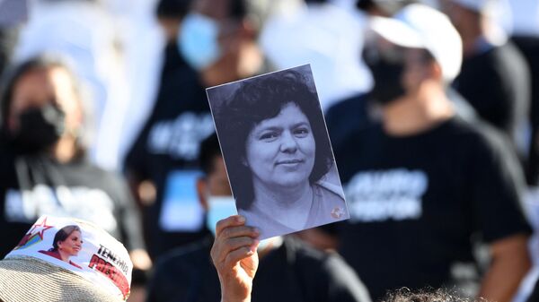 El retrato de Berta Cáceres - Sputnik Mundo