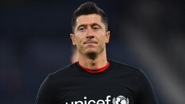 Robert Lewandowsk, el delantero polaco en el estadio Hampden Park en Glasgow, Escocia - Sputnik Mundo