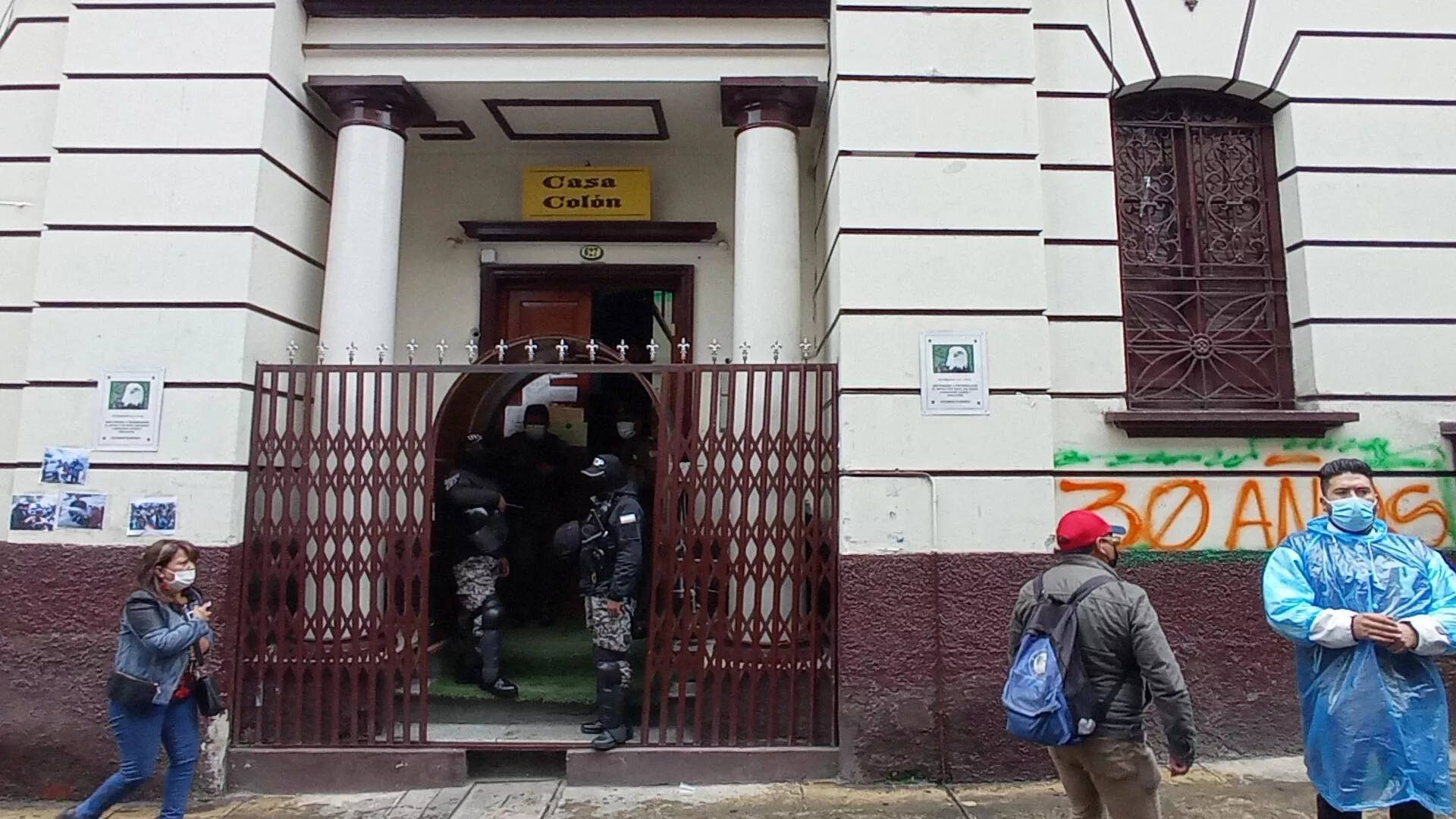 Manifestantes reclaman justicia en el primer juicio a Jeanine Áñez en Bolivia - Sputnik Mundo, 1920, 05.04.2022