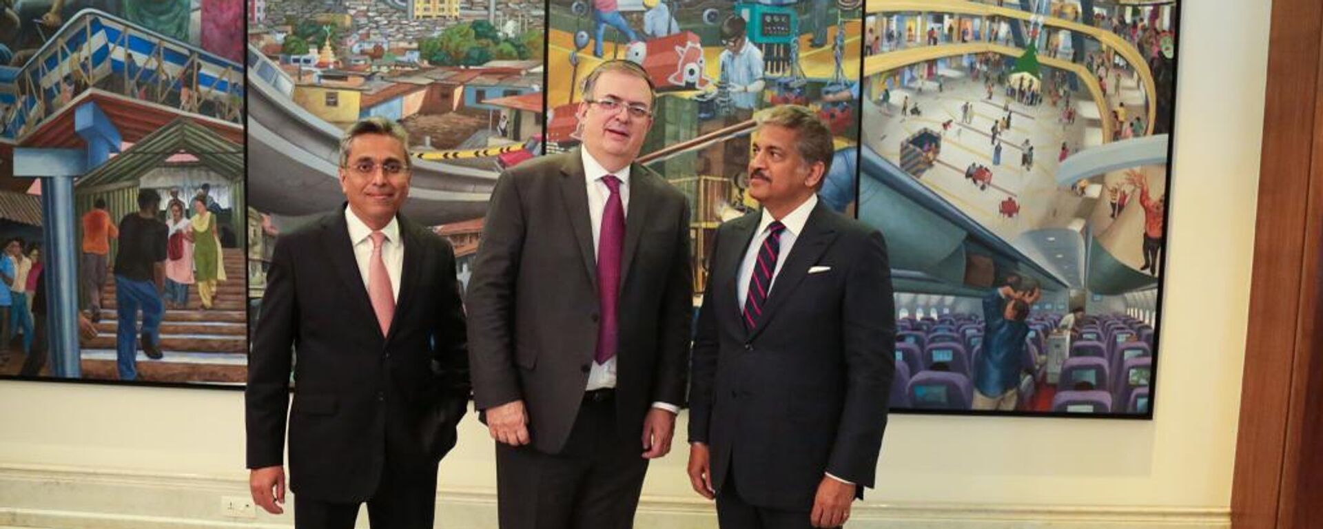 El canciller mexicano Marcelo Ebrard con el multimillonario indio Anand Mahindra
 - Sputnik Mundo, 1920, 05.04.2022