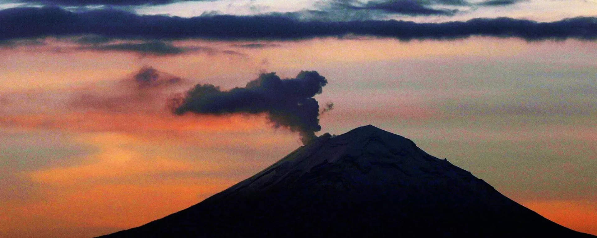 Volcán Popocatépetl Volcán Popocatépetl - Sputnik Mundo, 1920, 08.04.2022