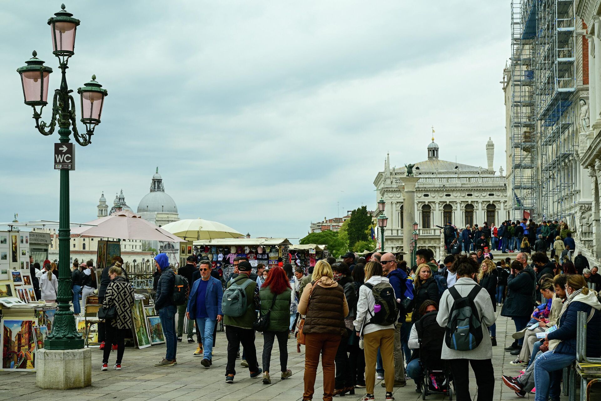 Multitud de turistas en Venecia el 21 de abril de 2022 - Sputnik Mundo, 1920, 21.04.2022