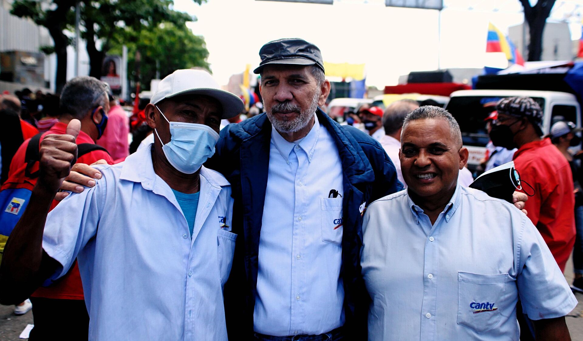 José Mora Siguaraya (centro), dirigente sindical venezolano - Sputnik Mundo, 1920, 02.05.2022