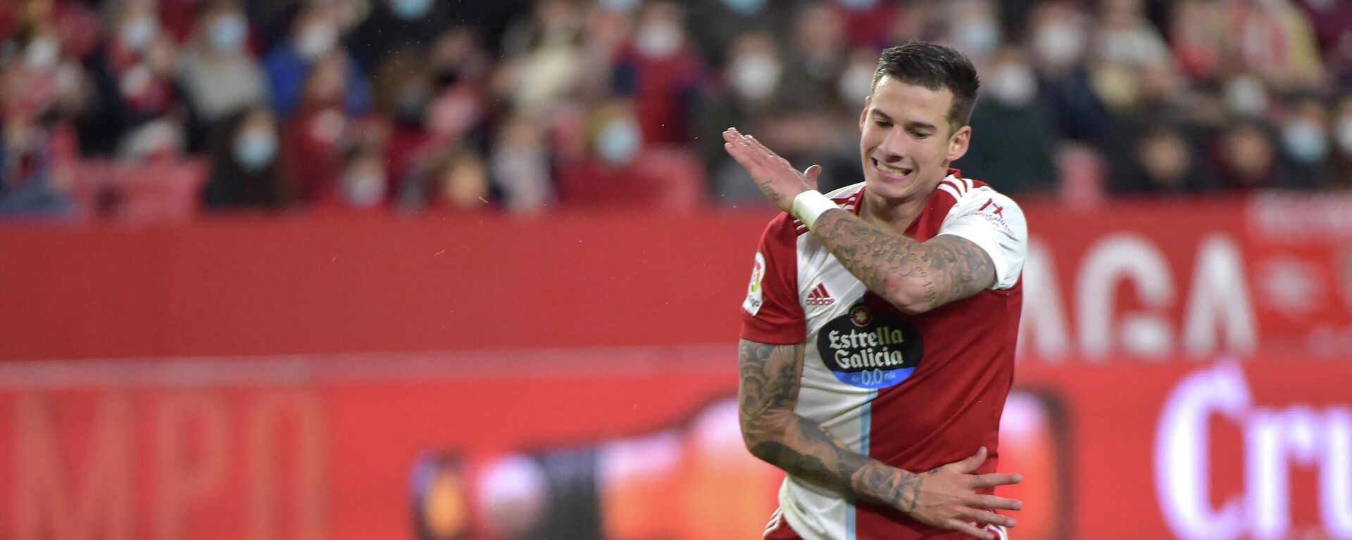 Santi Mina, futbolista español - Sputnik Mundo, 1920, 04.05.2022