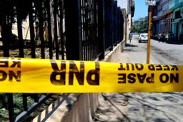 El Hotel Saratoga y sus alrededores en La Habana, tras la explosión del 6 de mayo  - Sputnik Mundo