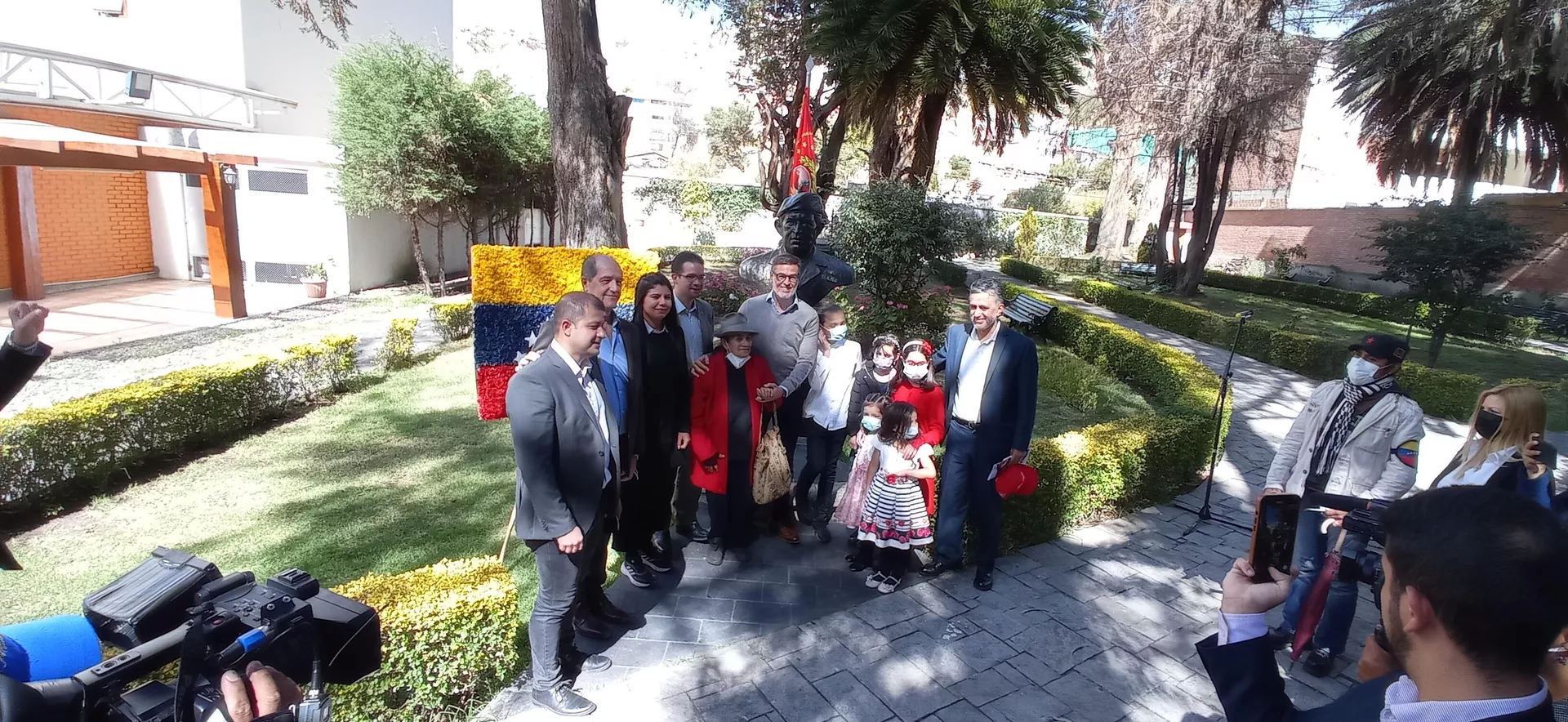 El canciller venezolano, Félix Plasencia, en la Embajada de Caracas en La Paz, Bolivia El canciller venezolano, Félix Plasencia, en la Embajada de Caracas en La Paz, Bolivia - Sputnik Mundo, 1920, 07.05.2022